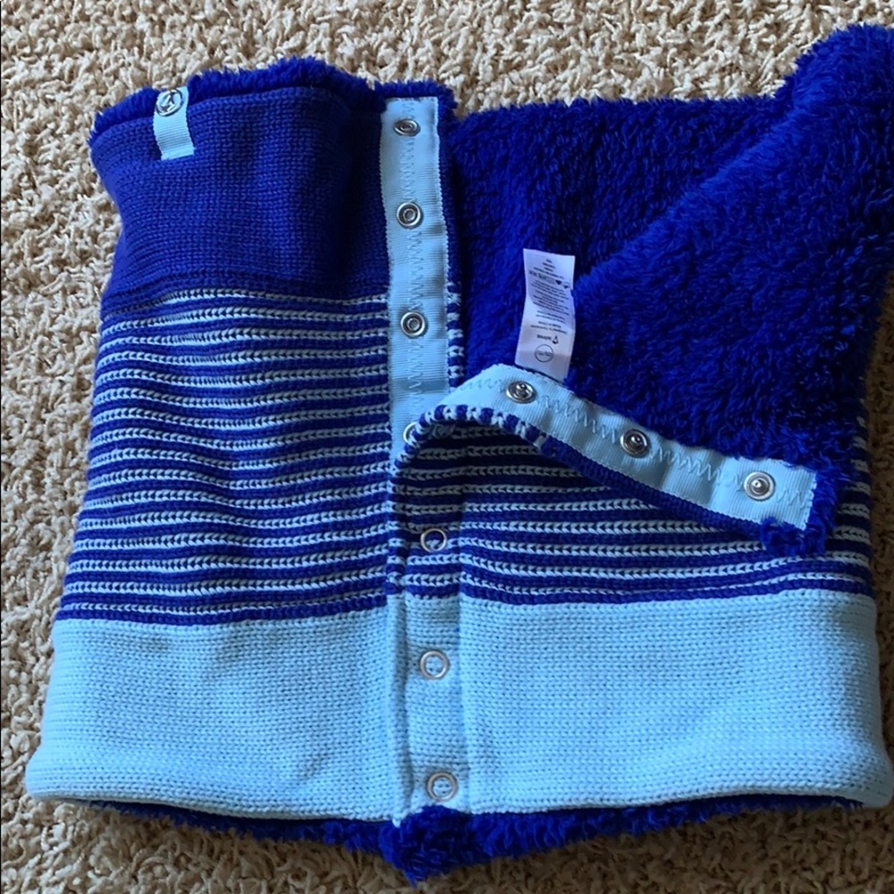 Ivivva chill scarf